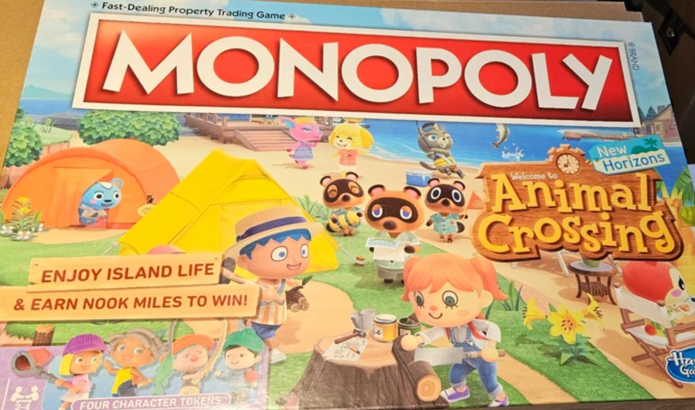 Monopoly: Animal Crossing New Horizons Edition – Fun Family Board Game